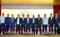 Antalyaspor'da g�rev da��l�m� yap�ld�!