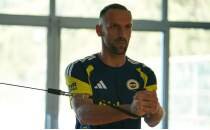 Vedat Muriqi, bireysel �al��malara ba�lad�
