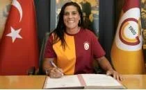 Galatasaray Kad�n Futbol Tak�m�, Martin-Prieto'yu duyurdu