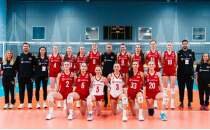U18 Sultanlar'dan Avrupa'ya m�thi� ba�lang�� 