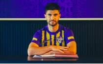 Ey�pspor, Mete Kaan Demir'i kadrosuna katt�