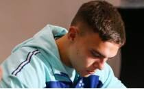 Galatasaray'�n g�ndemindeki Ponomarenko imzay� att�
