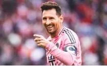 Lionel Messi'den s�rpriz hamle: �spanyol kul�b�n� sat�n ald�