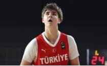 Yi�it Mehmet Okur, kariyerini Barcelona altyap�s�nda s�rd�recek
