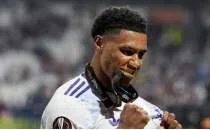 Ollie Watkins i�in fla� geli�me! Al Hilal devrede