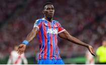 Ismaila Sarr'dan kul�b�ne Galatasaray bask�s�
