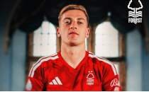 Nottingham Forest'tan forvete dev hamle