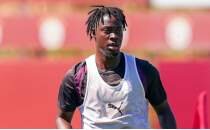 Galatasaray'da Bitshiabu formaya uzak!