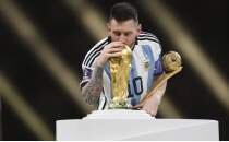 Arjantin'de milli tak�ma veda eden Messi i�in karar