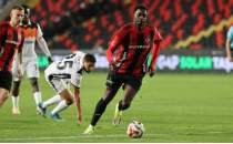 Samsunspor'dan savunma ve forvet hatt�na transfer