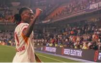 Rafael Leao, Osimhen'in yerini doldurdu