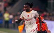 Galatasaray'da Leao ve Deniz G�l'den siftah