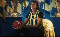 Fenerbah�e Kad�n Basketbol Tak�m�, Holingsvorth'u duyurdu