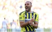 Fenerbah�e'de do�ru tercih Vedat Muriqi: Rakiplerini sollad�
