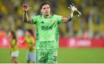 Fenerbah�eli y�ld�zdan Galatasaray s�zleri: 'Kendimi affettirece�im'