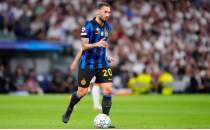 Juventus'a Hakan �alhano�lu �nerisi!