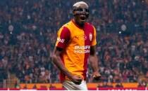Victor Osimhen h�z kesmedi!