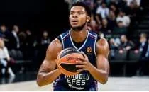 Anadolu Efes'e PJ Dozier'den k�t� haber