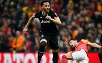 Galatasaray ma�� sonras� Lloyd Kelly'e �rk�� sald�r�