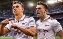 Arsenal, �ampiyonlu�a 83'te tutundu!