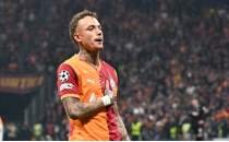 Galatasaray'da 3 oyuncuya veda zaman�