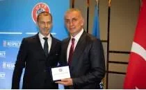 TFF, UEFA'da al�nan karar� a��klad�! EURO 2028 sonras� yeni format...