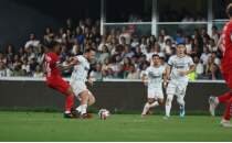 Bodrum'da Dino Hotic tak�mda kal�yor