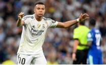 Mbappe, 15 golle sezonun tak�m�nda yok!