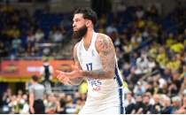 Anadolu Efes'e Vincent Poirier'den k�t� haber