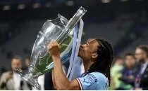 Fenerbah�e'de Nathan Ake �srar� s�r�yor