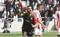 Kar��yaka'da �mer Faruk bekleniyor