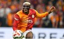 Victor Osimhen, �stanbul'a geldi