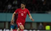 Trabzonspor'dan Cenk �zkacar i�in KAP!