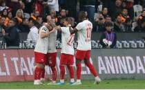 �orum'da S�per Lig i�in stadyum haz�rl���