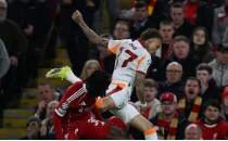 Noa Lang'tan Osimhen i�in payla��m