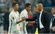 Zinedine Zidane: 'Ronaldo'ya sayg� duymak gerekiyor'