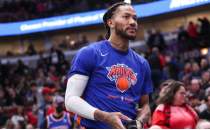 Chicago Bulls, Derrick Rose'un formas�n� emekliye ay�rd�