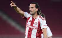 Be�ikta�'tan 10 numaraya tan�d�k hamle: Yusuf Yaz�c�