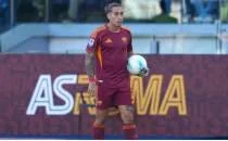 Be�ikta�'a sol bek transferi i�in yan�t: Tsimikas