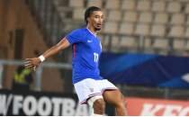 Nathan Zeze'den Galatasaray'a ye�il ���k!