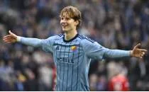 Sergen Yal��n be�endi, Be�ikta� harekete ge�ti: August Priske