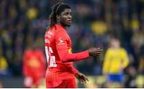 Galatasaray, top kapma canavar� buldu!