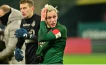 Galatasaray'da Aleksey Batrakov i�in soru i�areti