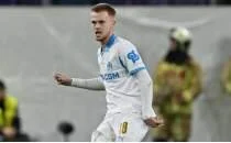 Galatasaray'da orta saha g�ndemi!