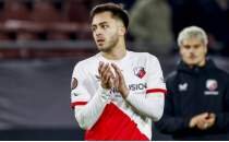 Fenerbah�e'de skorer sol bek mesaisi!