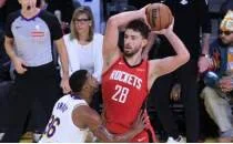 NBA'de 76ers, Rockets'� uzatmada ma�lup etti