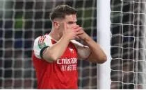 Arsenal'den final i�in ilk ad�m!