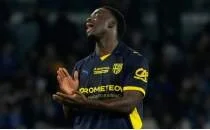 Galatasaray, Mandela Keita'y� listeye ekledi