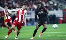 Olympiakos, evinde Bayer Leverkusen'i iki golle ge�ti!