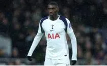 Tottenham, Fenerbah�e'ye b�rakm�yor: Muani!